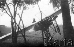 1914, brak miejsca.
Pilot w jednopłatowcu typu 
