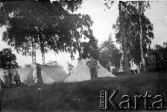 1914, Rewel (Tallin).
Namioty kancelarii i punkt opatrunkowy.
Fot. Jarosław Okulicz-Kozaryn, zbiory Ośrodka KARTA