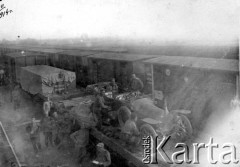 Sierpień 1914, Białystok.
Transport wojskowy na stacji kolejowej.
Fot. Jarosław Okulicz-Kozaryn, zbiory Ośrodka KARTA