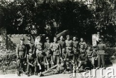 13.10.1939, Rumunia.
Grupa polskich żołnierzy w obozie internowania.
Fot. NN, zbiory Ośrodka KARTA