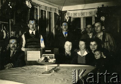 25.12.1939, Rumunia.
Polscy uchodźcy w Rumunii podczas Świąt Bożego Narodzenia.
Fot. NN, zbiory Ośrodka KARTA