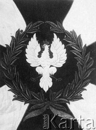 1920, brak miejsca.
Biały orzeł w koronie- fragment sztandaru 5 pułku piechoty Legionów.
Fot. NN, zbiory Ośrodka KARTA, udostępnił Jacek Staszelis.

