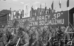 22.07.1953, Stalinogród (Katowice), Polska.
Uroczyste obchody 9 rocznicy ogłoszenia Manifestu PKWN, napis na transparencie: 