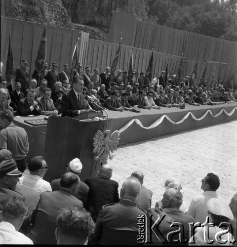 Czerwiec 1966, Góra św. Anny, Polska.
Uroczystości upamiętniające powstania śląskie. Manifestacja na Górze św. Anny.
Fot. Kazimierz Seko, zbiory Ośrodka KARTA
