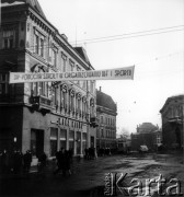 Marzec 1962, Bielsko-Biała, Polska.
Transparent z napisem: 