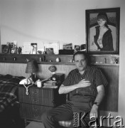 1967, Warszawa, Polska.
Literat Stanisław Dygat.
Fot. Jarosław Tarań, zbiory Ośrodka KARTA [67-123]
 
