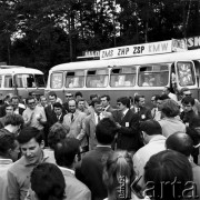 20.07.1971, Katowice, Polska
Zlot Młodzieży w Katowicach.
Fot. Jarosław Tarań, zbiory Ośrodka KARTA [71-52]
 
