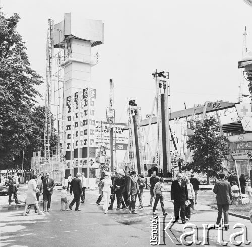 17.06.1972, Poznań, Polska
 Międzynarodowe Targi Poznańskie.
 Fot. Jarosław Tarań, zbiory Ośrodka KARTA [72-44]
   
