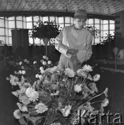 Wrzesień 1973, Warszawa, Polska.
 Wystawa kwiatów.
 Fot. Jarosław Tarań, zbiory Ośrodka KARTA [73-107]
   
