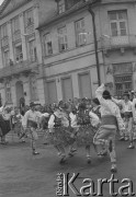 24.06.1974, Płock, Polska
Festiwal Zespołów Regionalnych.
Fot. Jarosław Tarań, zbiory Ośrodka KARTA [74-168]
 
