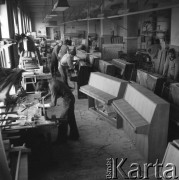 Sierpień 1977, Kalisz, Polska
Pracownicy Fabryki Pianin i Fortepianów 