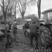 16.02.1977, Polska
Transport elementów walcowni dla Huty 
