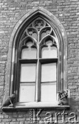 Wrzesień 1982, Wrocław, Polska
Okno gotyckiego budynku Ratusza.
Fot. Jarosław Tarań, zbiory Ośrodka KARTA [82-6]