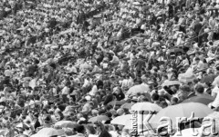 Sierpień 1989, Warszawa, Polska.
Stadion Dziesięciolecia, Międzynarodowy Kongres Świadków Jehowy.
Fot. Jarosław Tarań, zbiory Ośrodka KARTA [89-26] 

