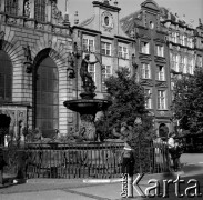 1968, Gdańsk, Polska.
Długi Targ, fontanna Neptuna.
Fot. Jerzy Mąkowski, zbiory Fundacji Ośrodka KARTA