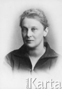 Przed 1937, ZSRR.
Wera Kostrzewa (Maria Koszutska), działaczka KPP, aresztowana w 1937 roku.
Fot. zbiory Ośrodka KARTA
   
