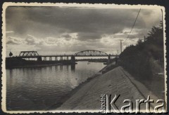 Przed 1939, Pińsk, woj. poleskie, Polska.
Most na rzece Pinie.
Fot. NN, zbiory Ośrodka KARTA

