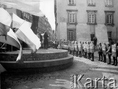 3.05.1982, Warszawa, Polska.
Demonstracja na Placu Zamkowym.
Fot. NN, kolekcja NZS SGGW, zbiory Ośrodka KARTA, udostepnili Ryszard Marszałek i Jerzy Boruc
