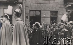 1935, Kraków, Polska.
Pogrzeb Marszałka Józefa Piłsudskiego, delegacje obcych państw w kondukcie.
Fot. NN, zbiory Ośrodka KARTA, udostępniła Karolina Popczyńska

