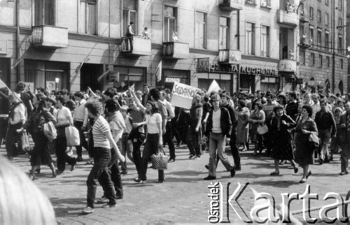 1.05.1983, Wrocław, Polska.
Stan wojenny - niezależny pochód pierwszomajowy, zorganizowany przez podziemne struktury 