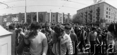 1.05.1983, Wrocław, Polska.
Stan wojenny - niezależny pochód pierwszomajowy, zorganizowany przez podziemne struktury 
