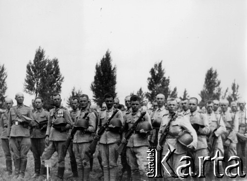 15.08.1944, Lublin, Polska.
Święto Żołnierza Polskiego na Polach Bronowickich, n/z msza polowa.
Fot. Józef Rybicki, Stanisława Rybicka, zbiory Fundacji Ośrodka KARTA