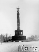 05.1945, Berlin, Niemcy.
Kolumna Zwycięstwa (Siegesseule).
Fot. Józef Rybicki, zbiory Fundacji Ośrodka KARTA