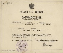 5.12.1947, Londyn, Wielka Brytania.
Zaświadczenie o zakończeniu służby wojskowej przez sierżanta Stanisława Zalewskiego. Na dole pieczęć Głównej Komisji Likwidacyjnej Polskich Sił Zbrojnych.
Fot. zbiory Ośrodka KARTA, kolekcję Stanisława Zalewskiego udostępnił Leszek Bartnicki


