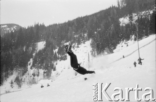 Lata 60., Badgastein, Austria.
Stok narciarski.
Fot. Bogdan Łopieński, zbiory Ośrodka KARTA