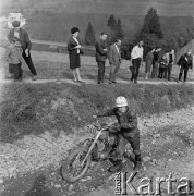 Ok. 1967, Polska.
Rajd motocyklowy, tzw. 