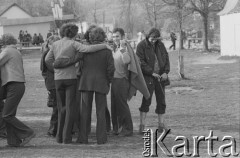 1975, Łącko, woj. krakowskie, Polska.
Święto Kwitnącej Jabłoni.
Fot. Bogdan Łopieński, zbiory Ośrodka KARTA