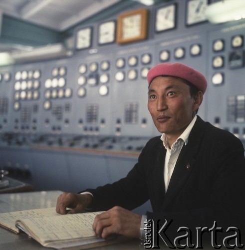 1969, Ułan Bator, Mongolia.
Portret mężczyzny.
Fot. Bogdan Łopieński, zbiory Ośrodka KARTA