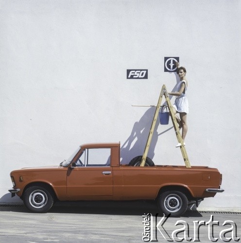 Lata 70.-80., Polska.
Fotografia reklamowa Polskiego Fiata 125p w wersji Pick-up.
Fot. Bogdan Łopieński, zbiory Ośrodka KARTA
