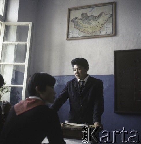 1969, Ułan Bator, Mongolia.
Szkoła.
Fot. Bogdan Łopieński, zbiory Ośrodka KARTA