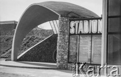 1959, Warszawa, Polska.
Stacja kolejowa „Warszawa Stadion”.
Fot. Bogdan Łopieński, zbiory Ośrodka KARTA