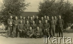 1941-1942, Dorsten, III Rzesza Niemiecka.
Obóz jeniecki oficerów Wojska Polskiego. Grupa muzyków z obozu internowania w Targoviste, tzw. 