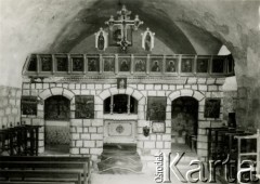 Styczeń 1944, Nazaret, Palestyna.
Wnętrze starej synagogi, obecnie kościół chrześcijański.
Fot. NN, zbiory Ośrodka KARTA, Pogotowie Archiwalne [PA_033], przekazał Piotr Balcer