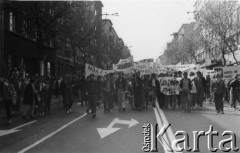 Koniec lat 80., Trójmiasto, Polska.
Manifestacja z udziałem gdyńskiej Federacji Młodzieży Walczącej.
Fot. NN, Archiwum Federacji Młodzieży Walczącej, zbiory Ośrodka KARTA