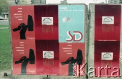 1-3.05.1982, Warszawa, Polska.
Obchody Swięta Pracy. Na zdjęciu plakaty: z propagandowym okolicznościowym hasłem 