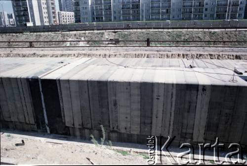 Maj 1986, Warszawa, Polska.
Budowa tunelu I linii metra w Warszawie.
Fot. Edward Grochowicz, zbiory Ośrodka KARTA