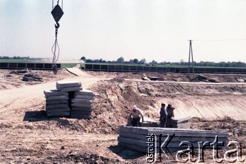 Maj 1986, Warszawa, Polska.
Budowa I linii metra na Kabatach.
Fot. Edward Grochowicz, zbiory Ośrodka KARTA