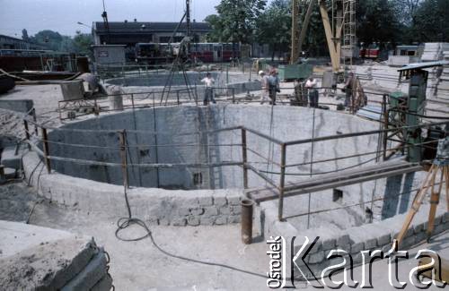 Sierpień 1988, Warszawa, Polska.
Budowa tunelu I linii metra metodą tarczową.
Fot. Edward Grochowicz, zbiory Ośrodka KARTA