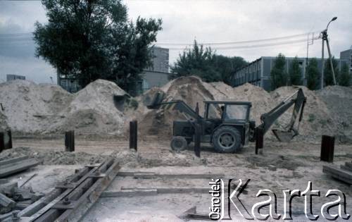 Sierpień 1988, Warszawa, Polska.
Budowa I linii metra.
Fot. Edward Grochowicz, zbiory Ośrodka KARTA