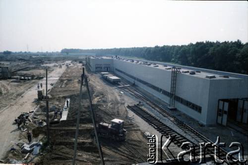 Maj 1989, Warszawa, Polska.
Widok pawilonu na terenie Stacji Techniczno-Postojowej na Kabatach.
Fot. Edward Grochowicz, zbiory Ośrodka KARTA