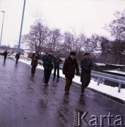 Lata 80., Warszawa, Polska.
Budowa I linii metra. Prawdopodobnie pracownicy Generalnej Dyrekcji Budowy Metra.
Fot. Edward Grochowicz, zbiory Ośrodka KARTA