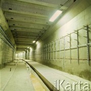 Ok. 1988, Warszawa, Polska.
Tunel I linii metra.
Fot. Edward Grochowicz, zbiory Ośrodka KARTA