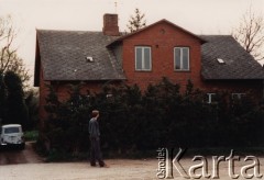 Marzec 1987, Lund, Szwecja.
Dom Józefa Lebenbauma. Na zdjęciu kurier z Polski 