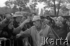 03-06.08.1988, Jarocin, Polska.
Festiwal Muzyki Rockowej Jarocin '88.
Fot. Artur Polit, zbiory Fundacji Ośrodka KARTA