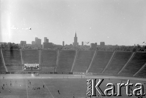 1989-1990, Warszawa, Polska.
Stadion X-lecia.
Fot. Artur Polit, zbiory Fundacji Ośrodka KARTA