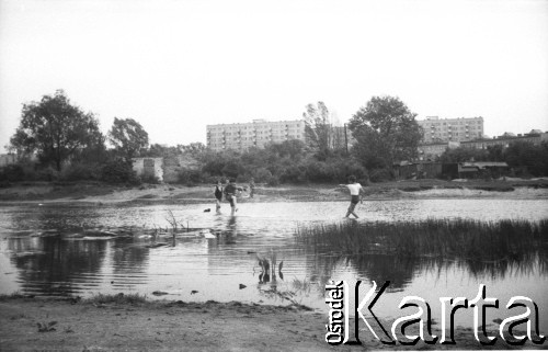 1985-1990, Warszawa, Polska.
Park Olszyna, budowa trasy Armii Krajowej.
Fot. Artur Polit, zbiory Fundacji Ośrodka KARTA